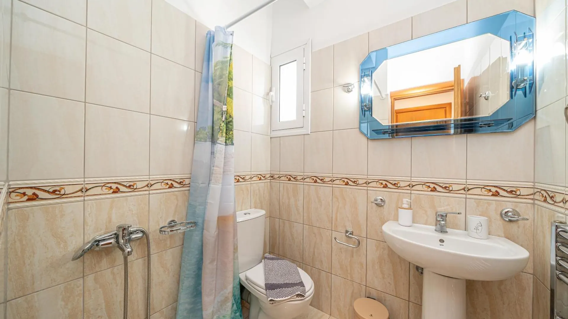 Villa Marina Dhorizáta 0*,